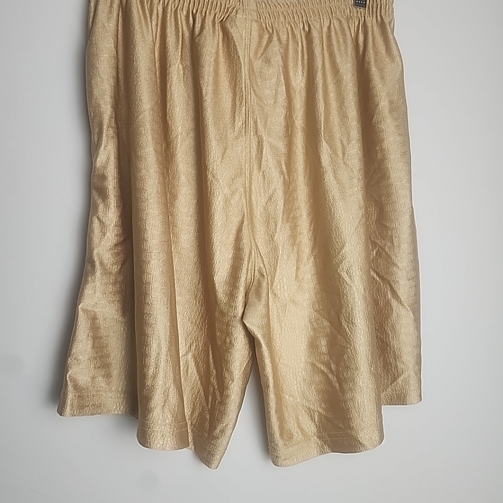 Men's Gold Retro Reebok Sorts - Picture 4 of 4